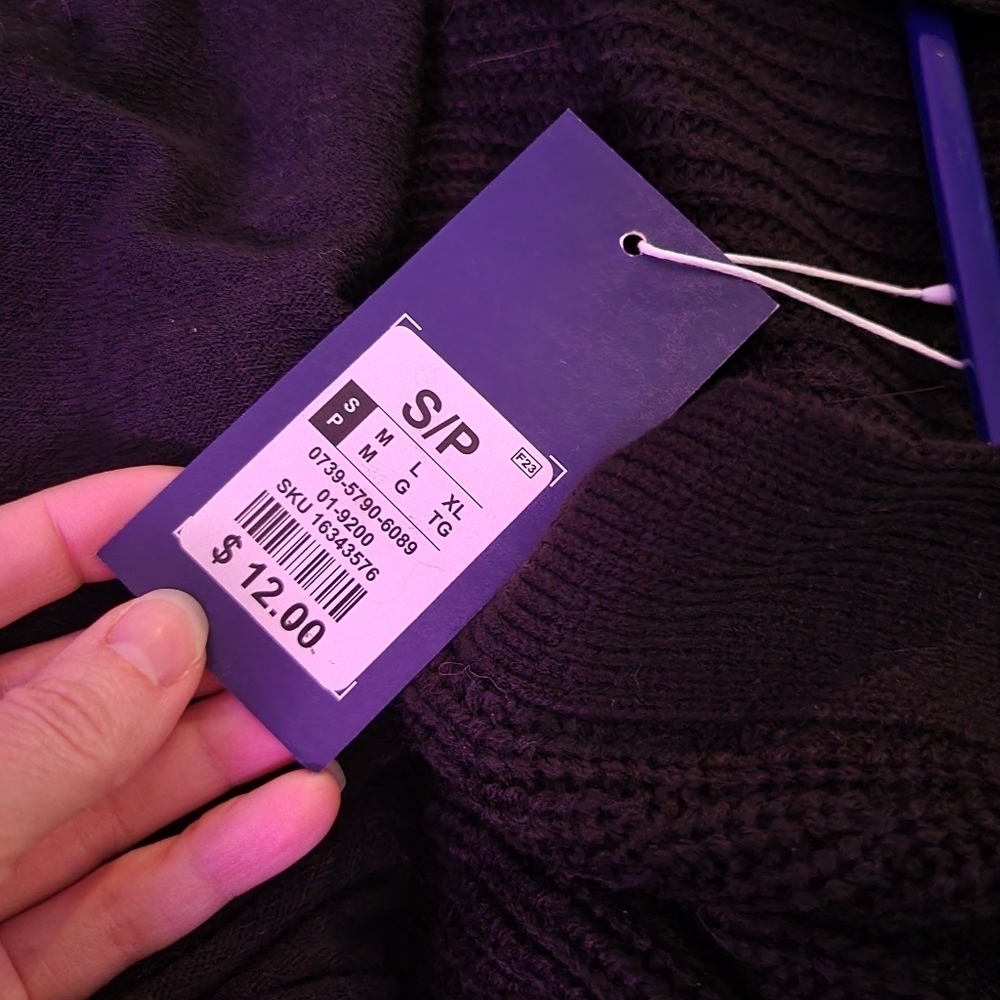 Charlotte Russe cardigan - Picture 2 of 8